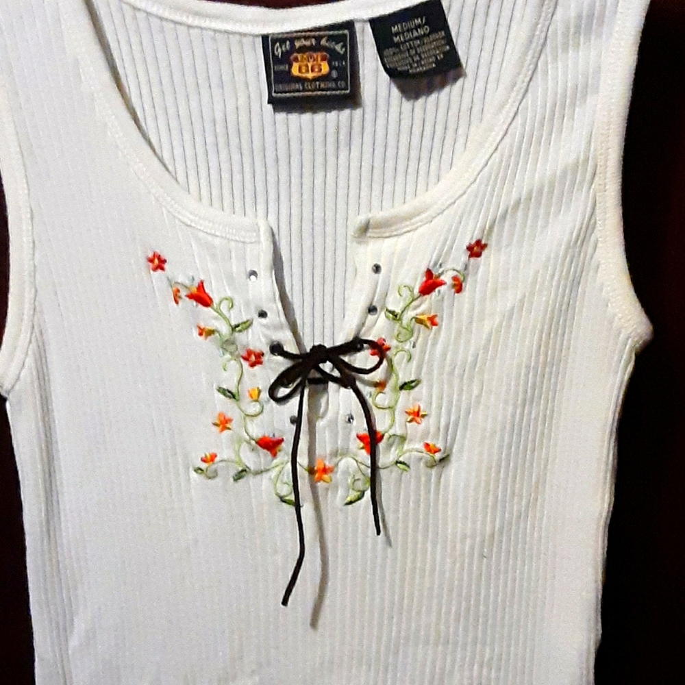 Embroidered lace-up tank w/rhinestones